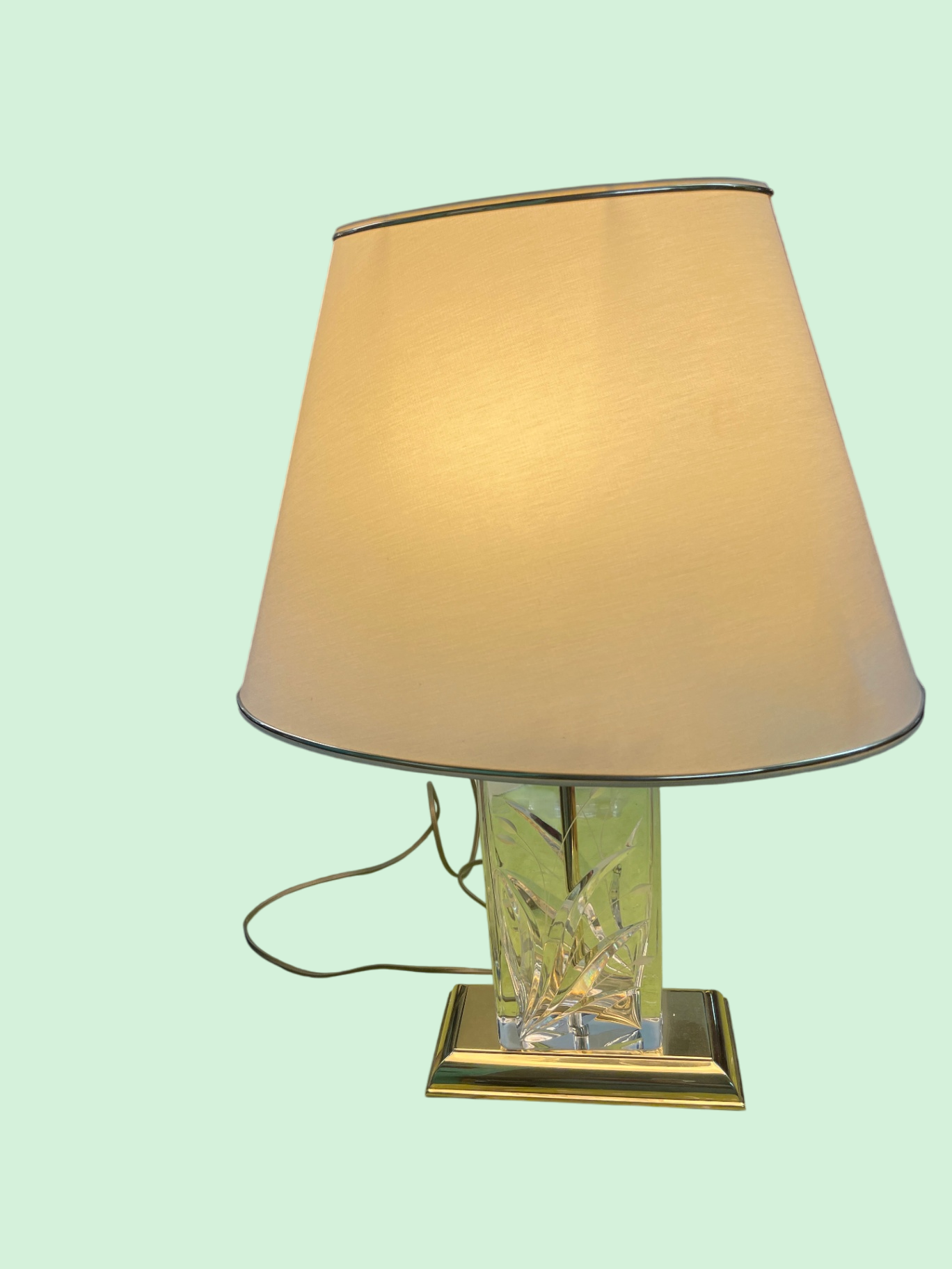 Tischlampe Kristall/Messing/Schirm hat Beulen/leicht verschmutzt