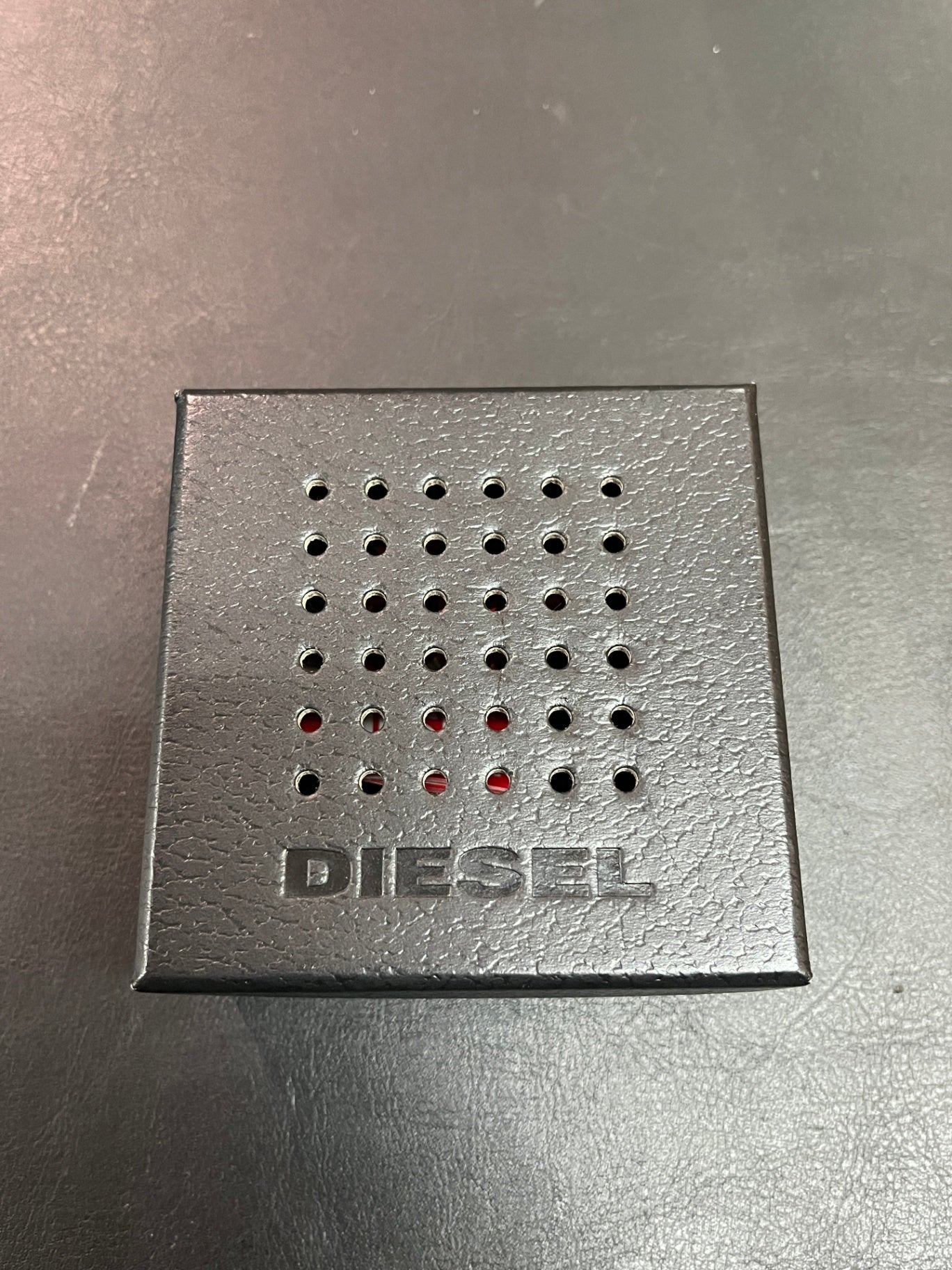 Diesel Halskette DX1319040 Edelstahl rot silber Panzerkette Logo OVP