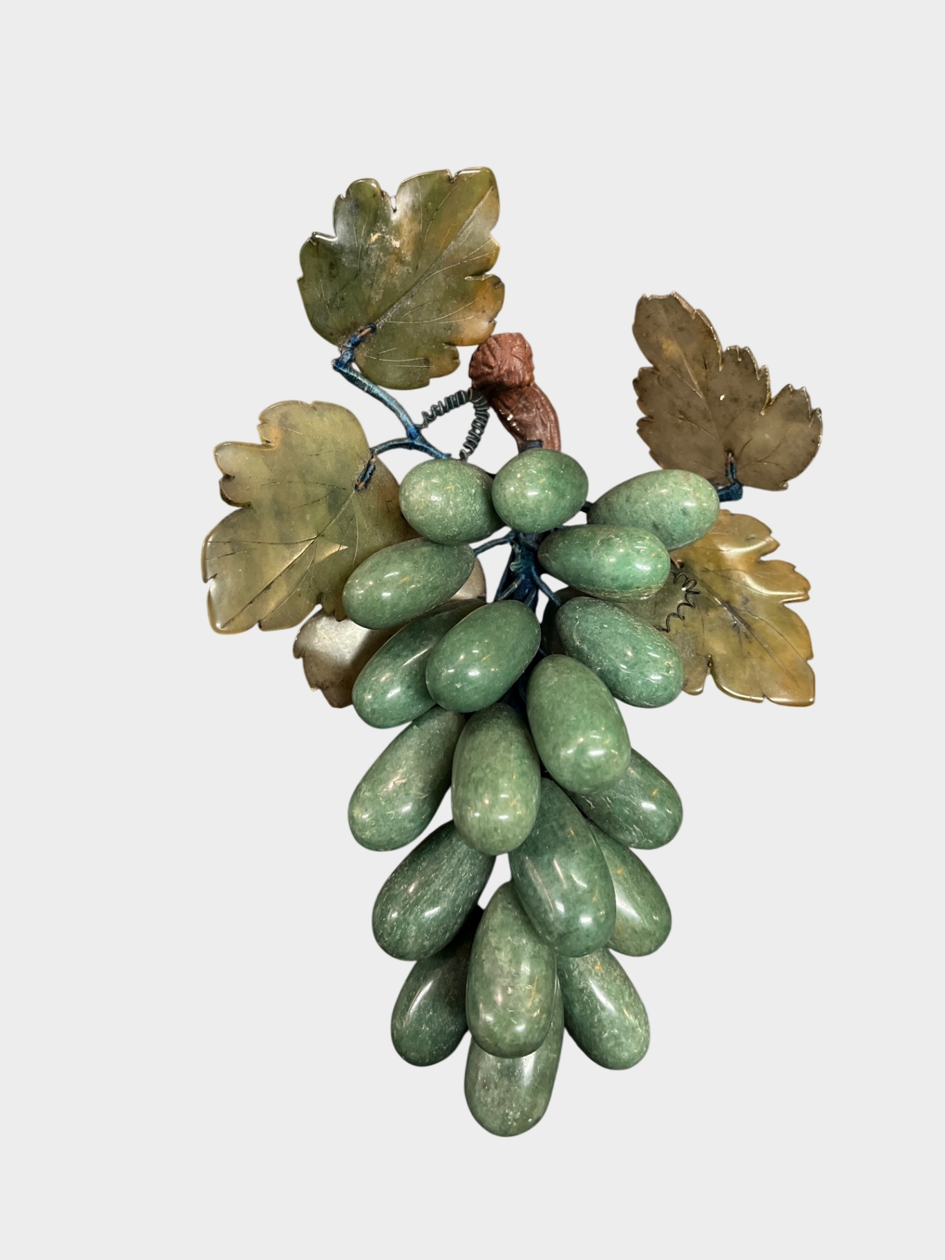 Jade Skulptur Weintrauben handgeschnitzt Deko 20 cm