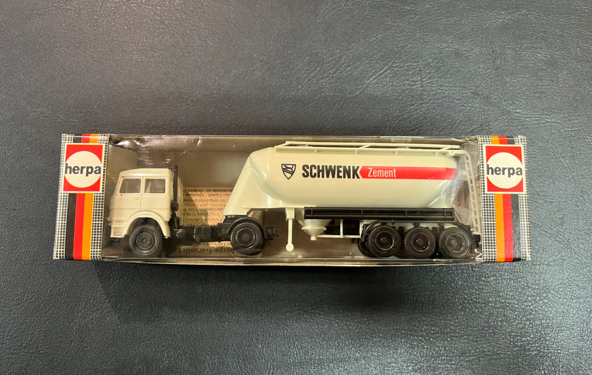 Herpa Mercedes Benz 1:87 H0 Lkw Schwenk Zement Planenhängerzug OVP