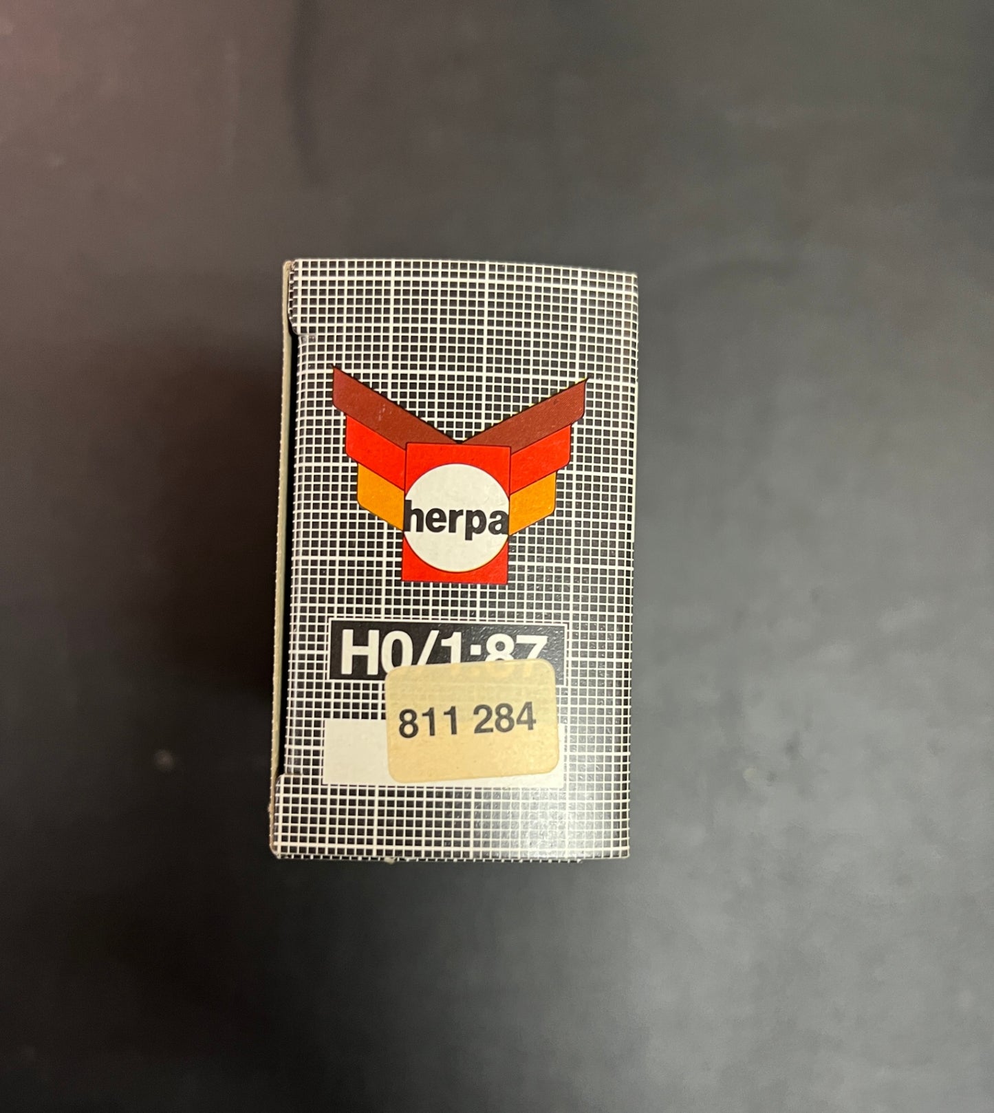 Herpa H0 1:87 Zugmaschine 3-achsig Blau Rot OVP Nr. 811284