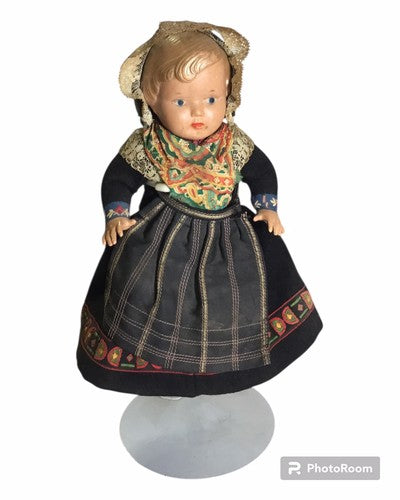 Vintage Trachtenpuppe – 24 cm – Volkskunst – Tracht