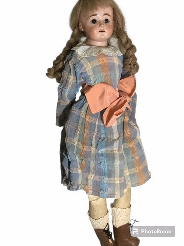 Antike Bisque-Puppe / Porzellankopf – Ledertorso – Kompositionsglieder