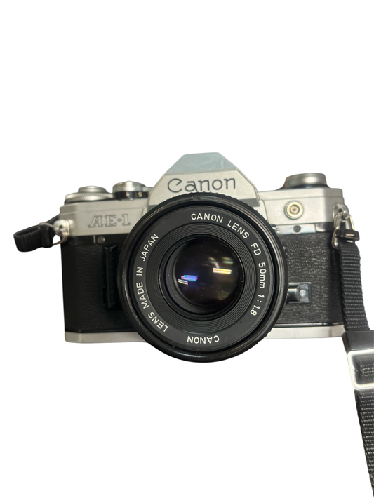 Canon AE-1 mit Canon FD 50mm 1:1.8 – ungeprüft – für  Sammler