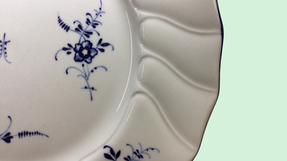Teller Kuchenteller Alt Luxemburg Villeroy & Boch  / 18,5 cm Kratzer auf der Oberfläche