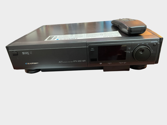 Blaupunkt RTV-950 HiFi S-VHS Videorekorder – Panasonic Fernbedienung – VHS / S-VHS