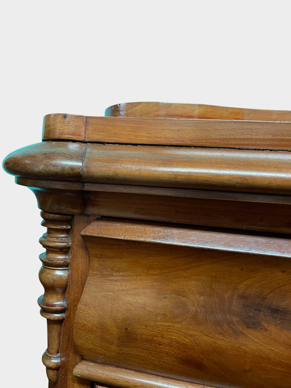 Antiker Sekretär aus Nussbaum, Biedermeier / Historismus Stil