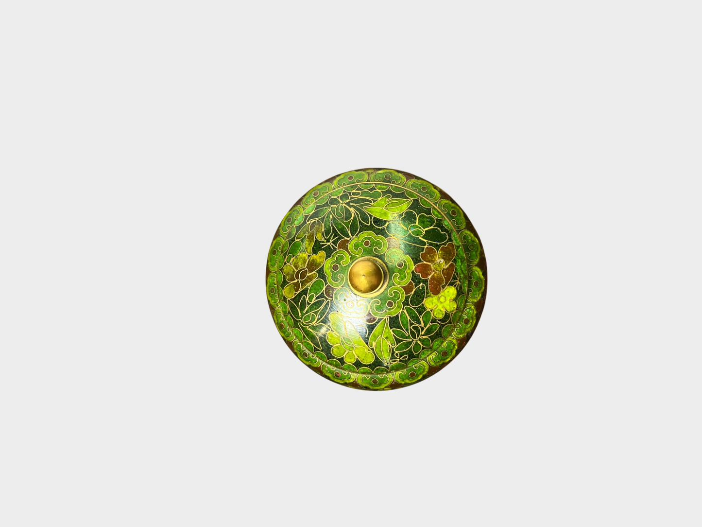 Dekorative Cloisonné-Dose aus Metall mit floralem Muster in Grün und Gold