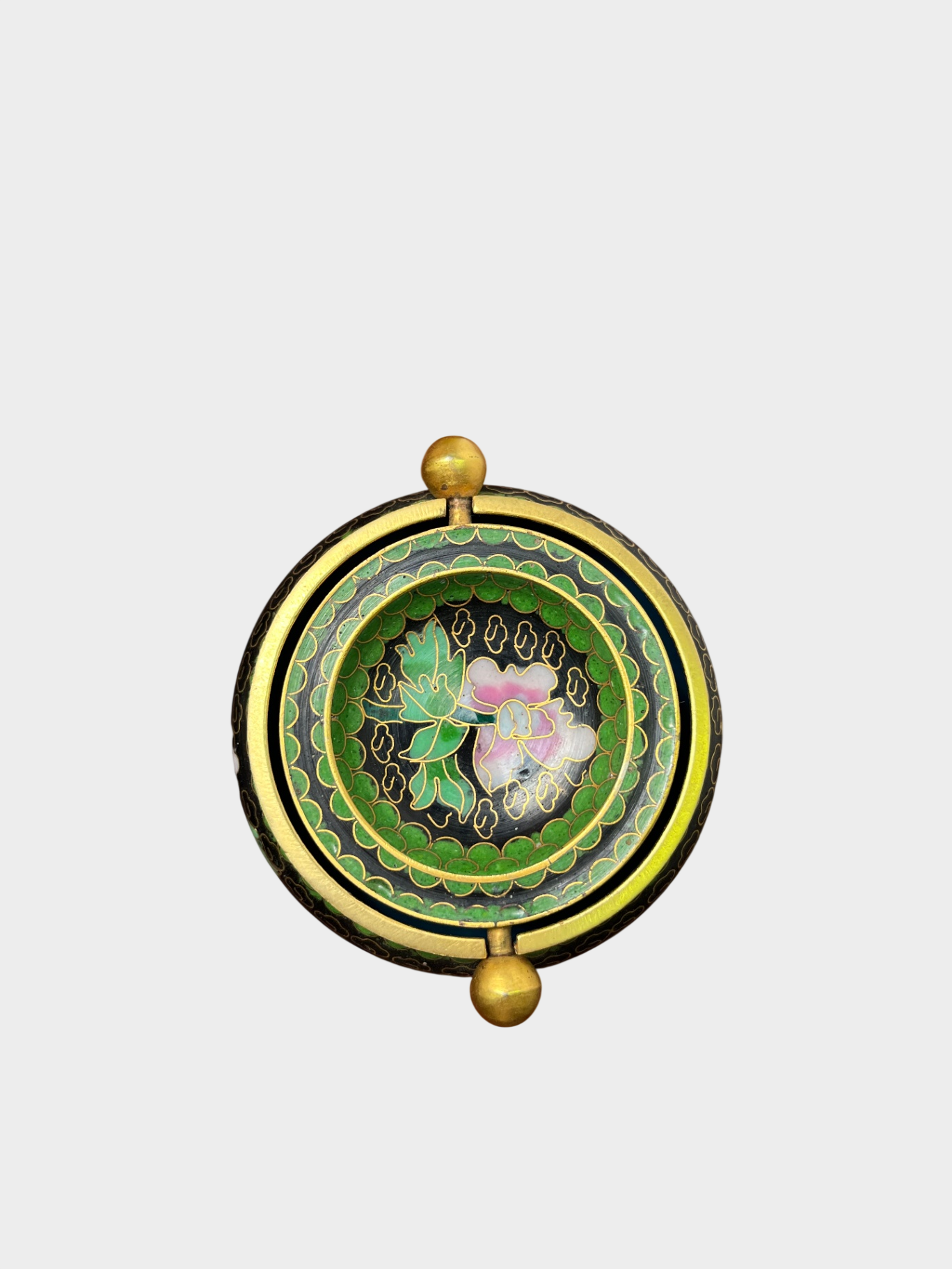 Cloisonné Aschenbecher Deckeldose – floral, grün-gold, Emaille, asiatisch