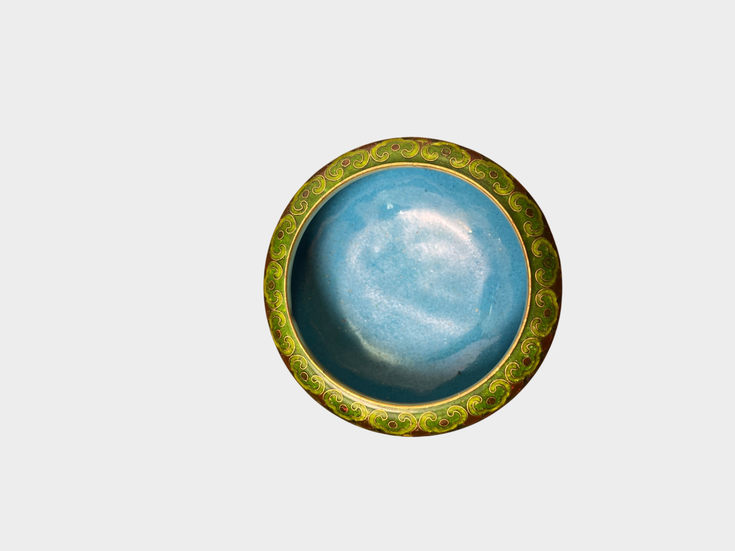 Dekorative Cloisonné-Dose aus Metall mit floralem Muster in Grün und Gold
