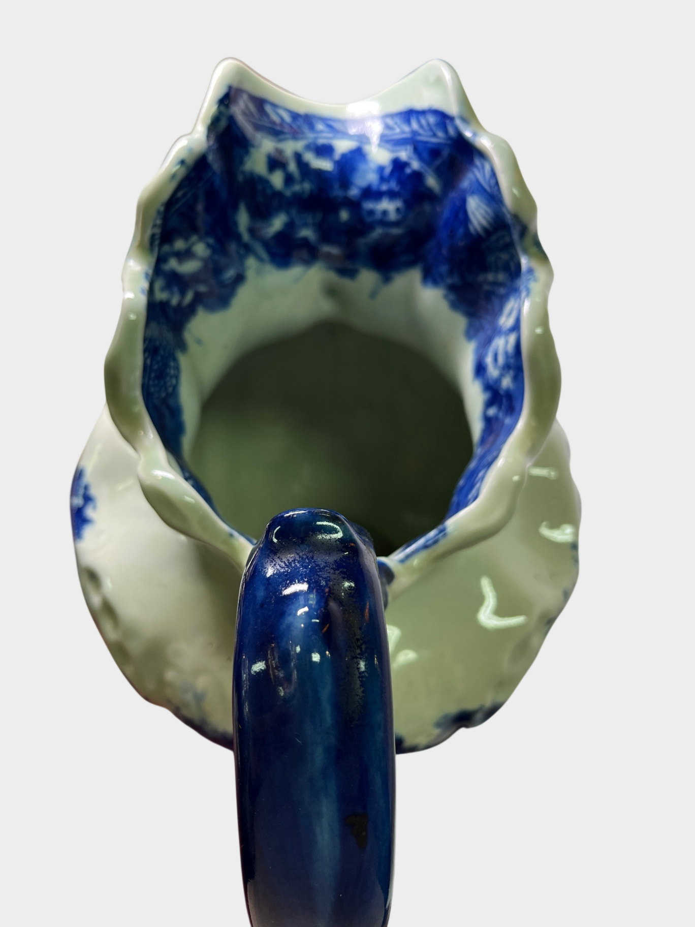 Großer blau-weißer Ironstone-Krug im Victoria-Stil