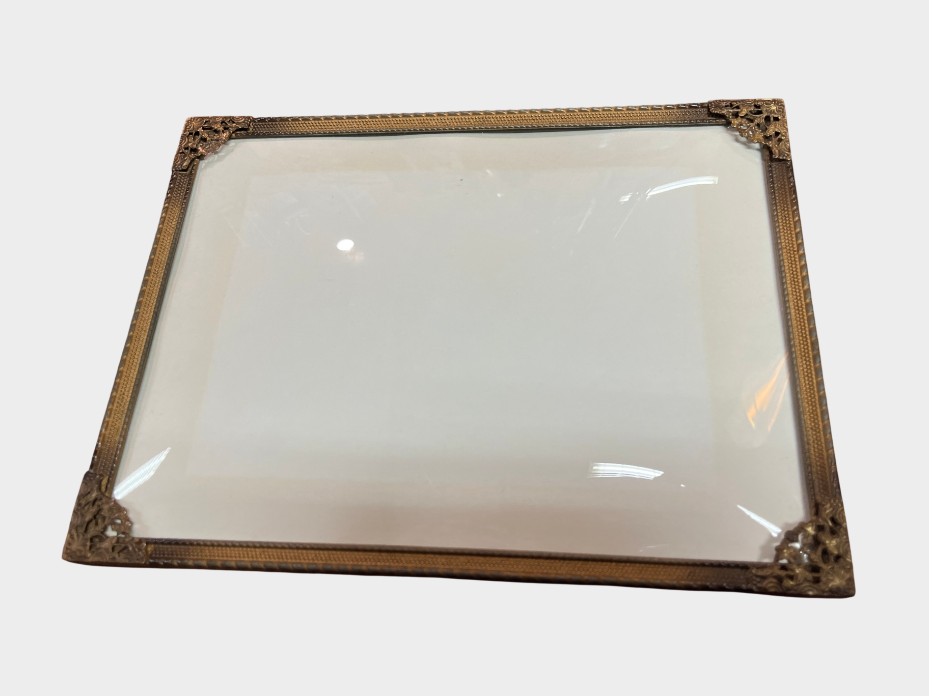 Antiker Jugendstil Bilderrahmen Metall Dunkelgold/Bronze mit gewölbtem Glas, 18 x 24.5 cm