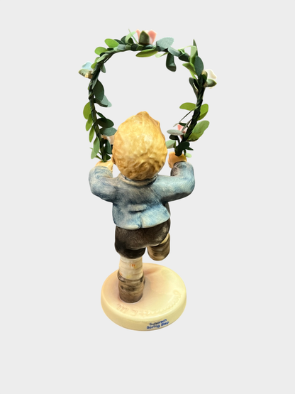 Goebel Hummel Figur Schorsch Spring Step 2242 M.I. Hummel Club 2006