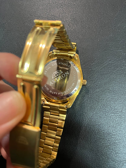 Astron Herren Armbanduhr Quartz Kalender Mondphase Goldfarben