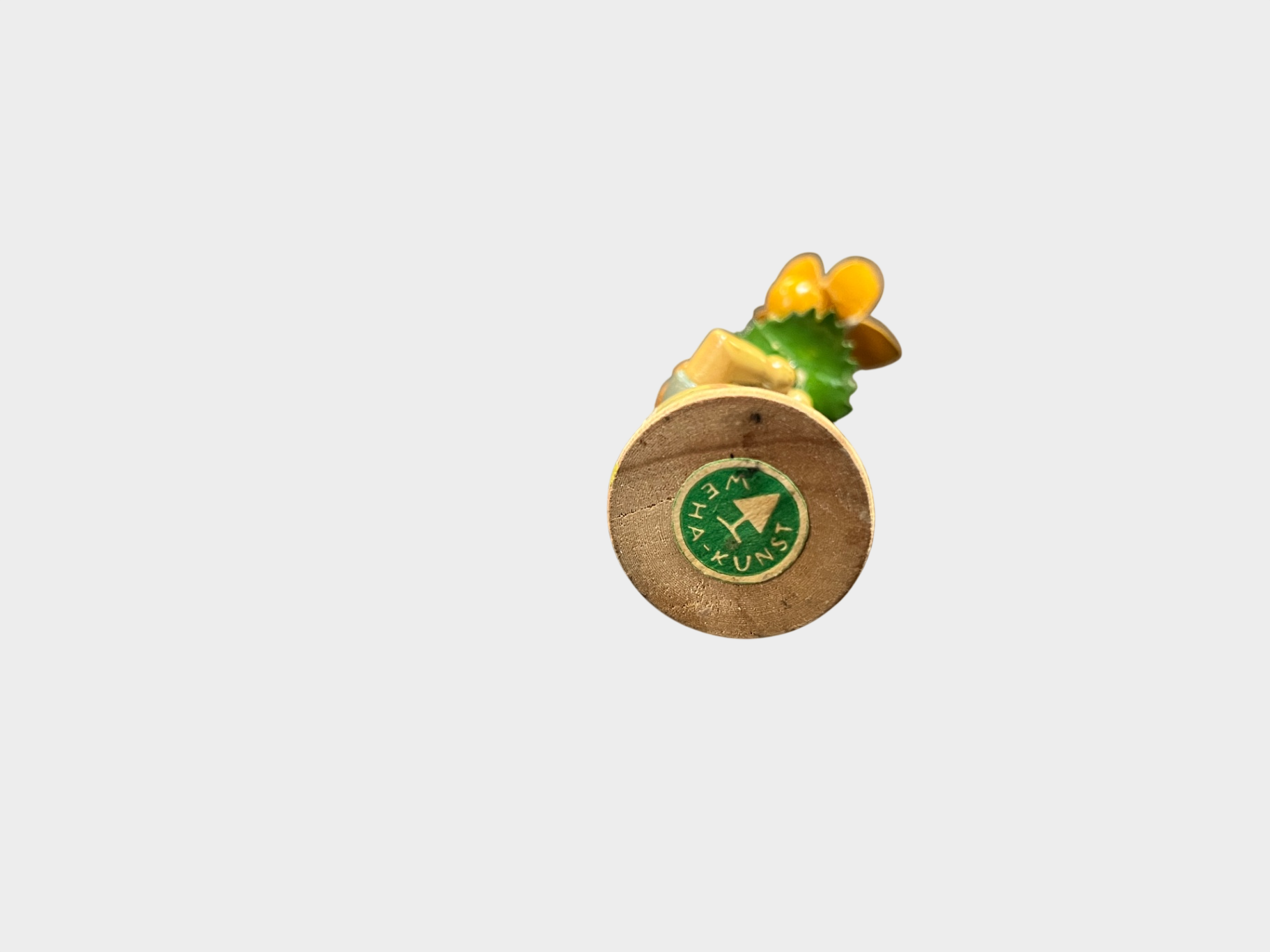 WEHA Kunst Holzfigur Blumenkind gelbe Blüte handbemalt ca 10 cm