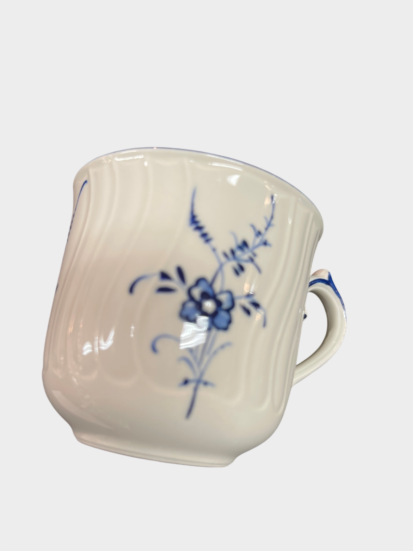 Original Villeroy & Boch Kaffeetasse aus der Serie Vieux Luxembourg.
