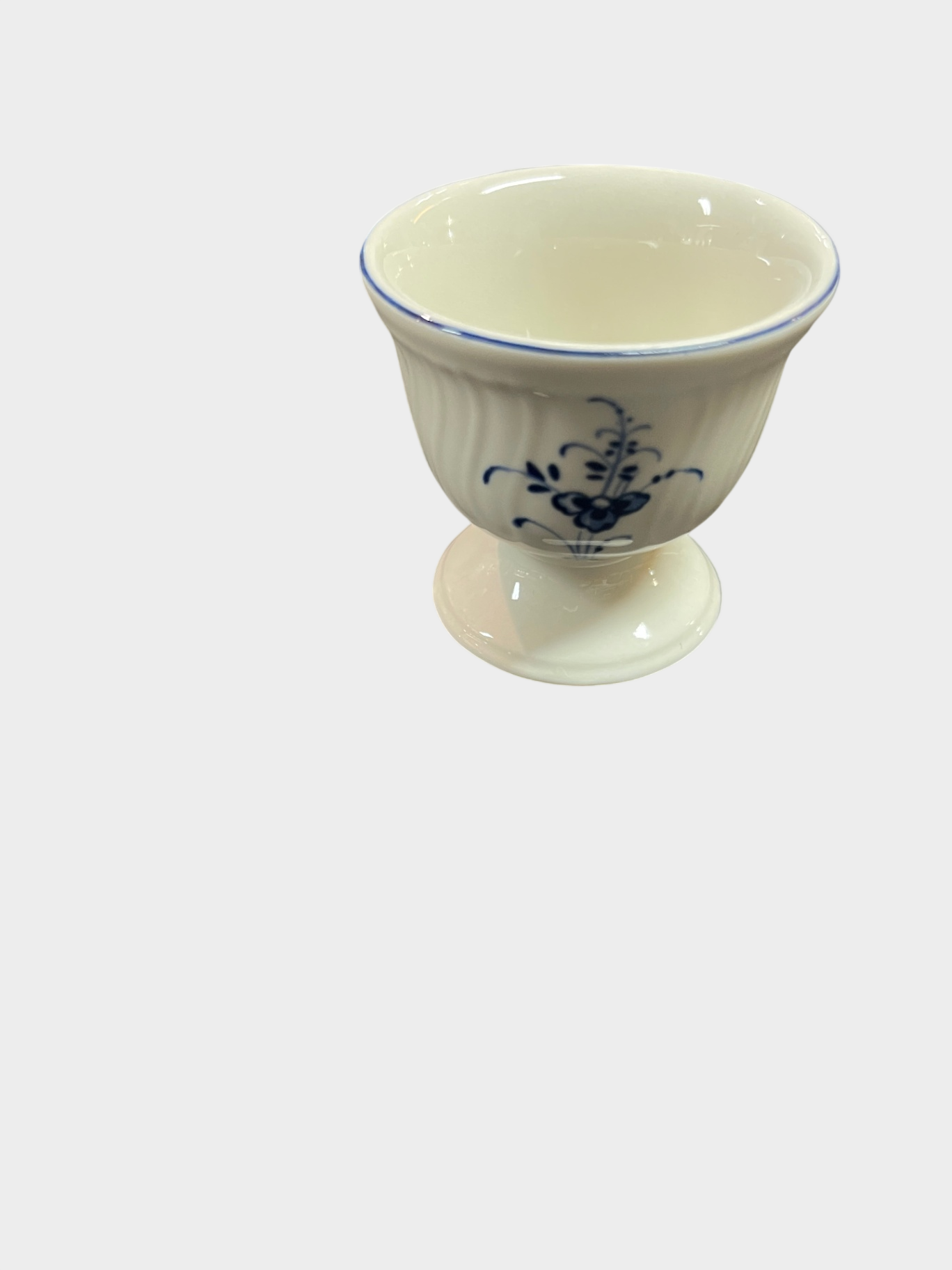 Original Villeroy & Boch Eierbecher aus der Serie Vieux Luxembourg.