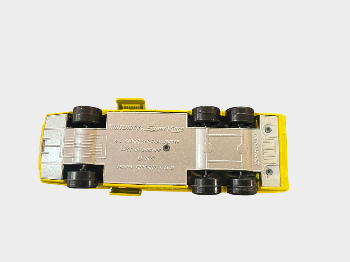 Matchbox Super Kings K-7 Racing Car Transporter Rennwagen