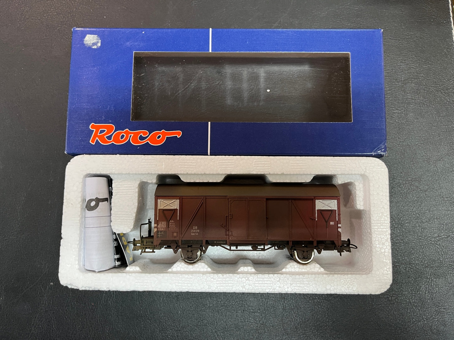 Roco H0 Gedeckter Güterwagen DB 67706 OVP