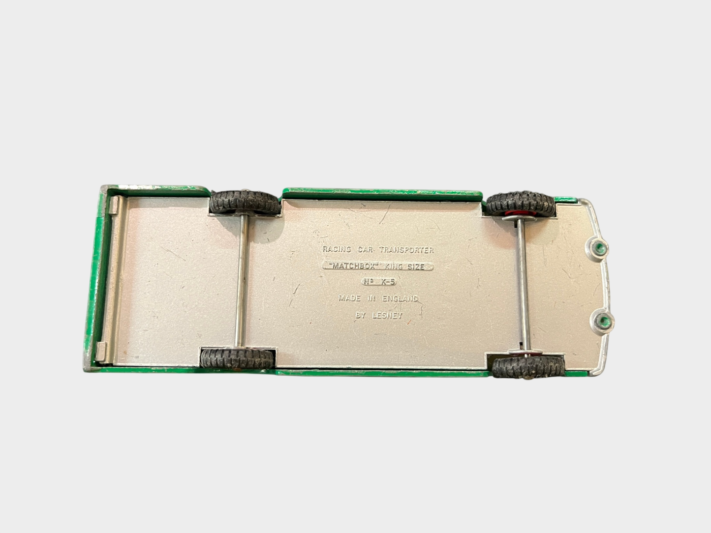 Matchbox King Size K-5 Rennwagen Transporter 2 Rennwagen