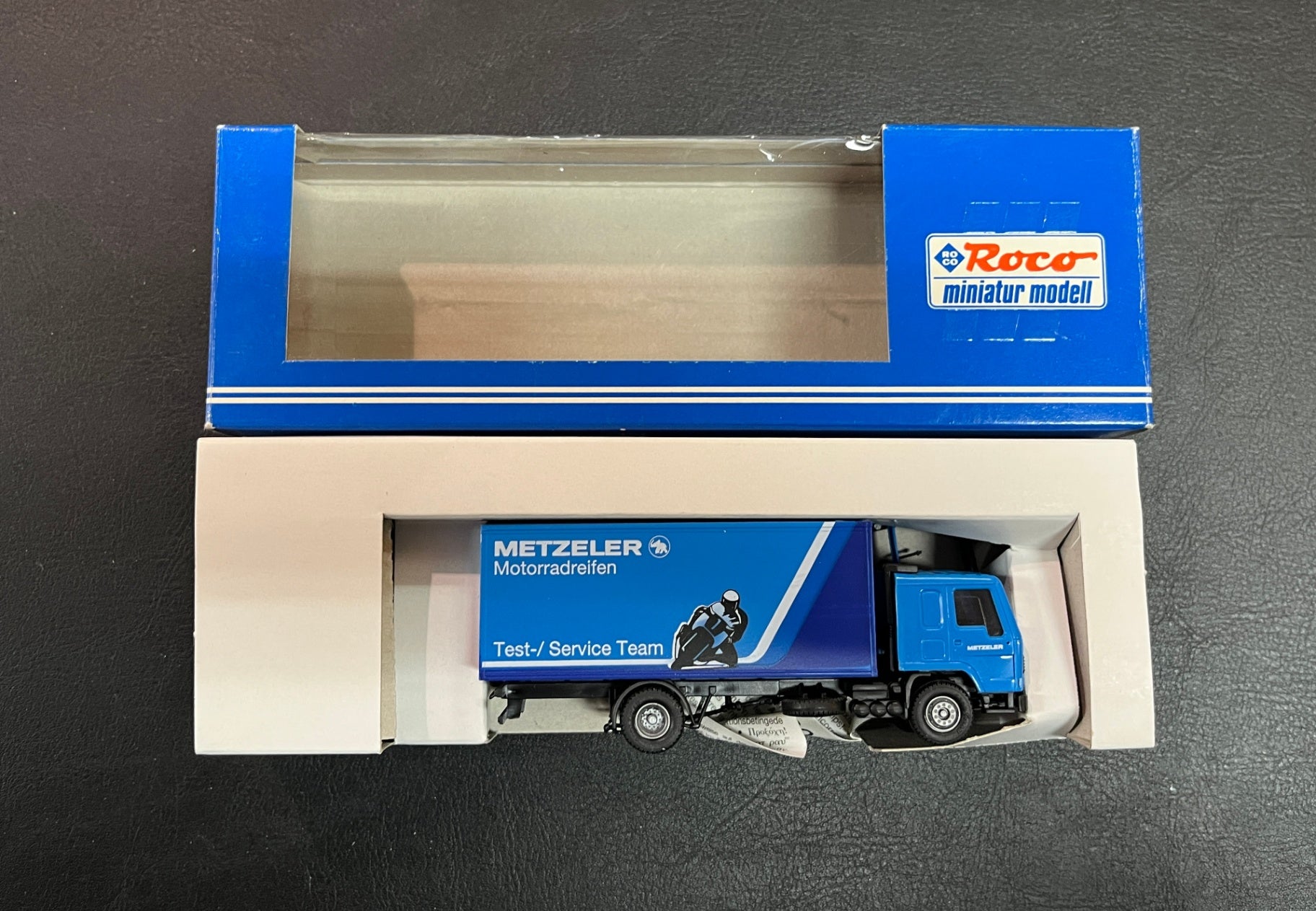 Roco 1592 H0 Volvo FL10 Miniatur Modell neuwertig OVP