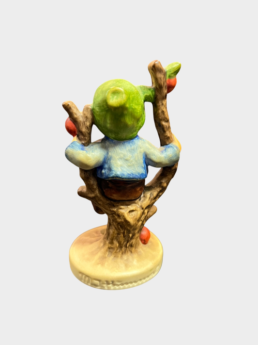 Goebel Hummel Figur 7423/0 Junge im Apfelbaum Porzellan 2 Wahl