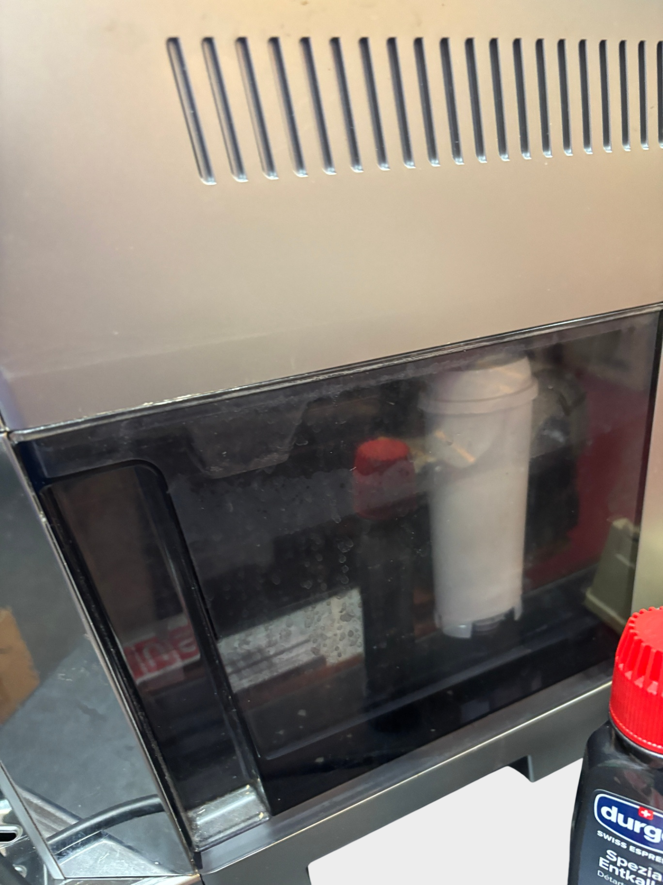 DeLonghi PrimaDonna Class Kaffeevollautomat ECAM55X.8Y, Silber/Schwarz