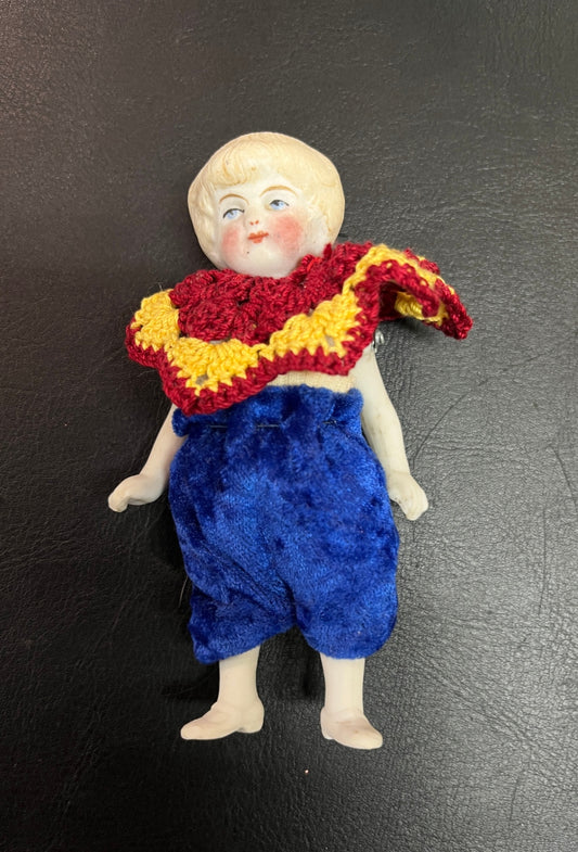 Miniatur Biskuitporzellan Puppe 11 cm Vollporzellan Kleidung