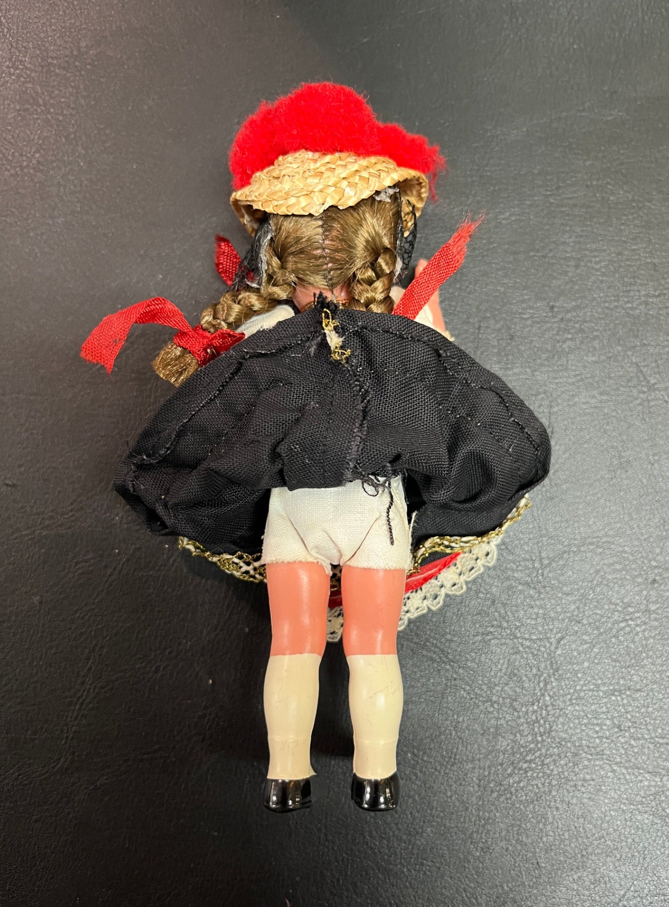 Trachtenpuppe Kunststoff Puppe Dirndl Strohhut ca 14 cm 