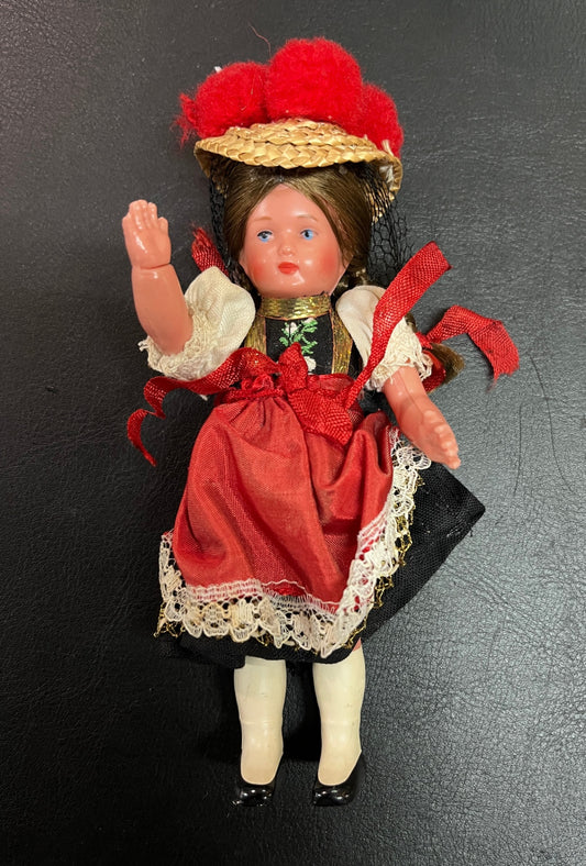 Trachtenpuppe Kunststoff Puppe Dirndl Strohhut ca 14 cm 