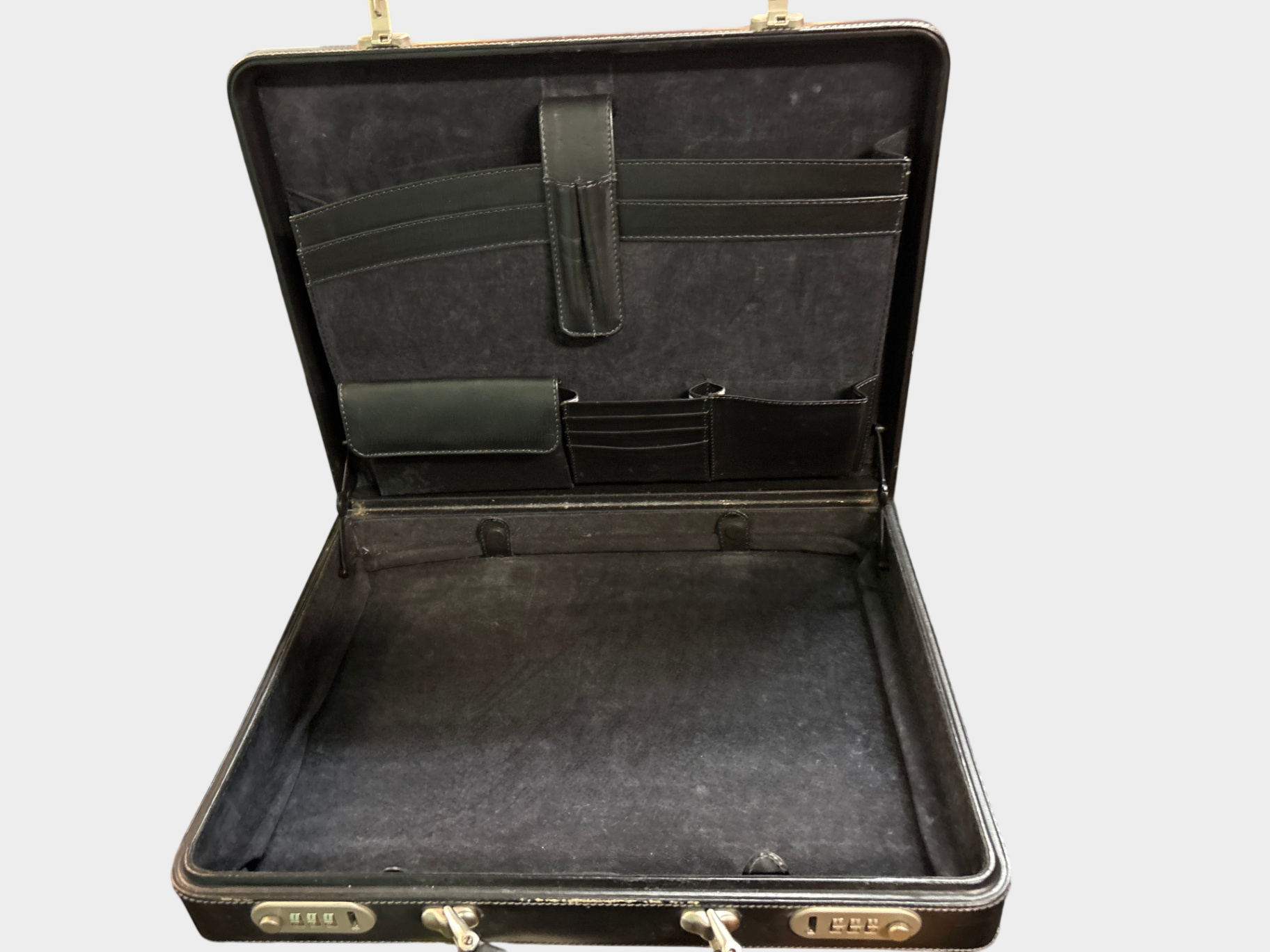 Vintage Aktenkoffer / Pilotenkoffer Schwarz – Zahlenschlösser – Sehr guter Zustand