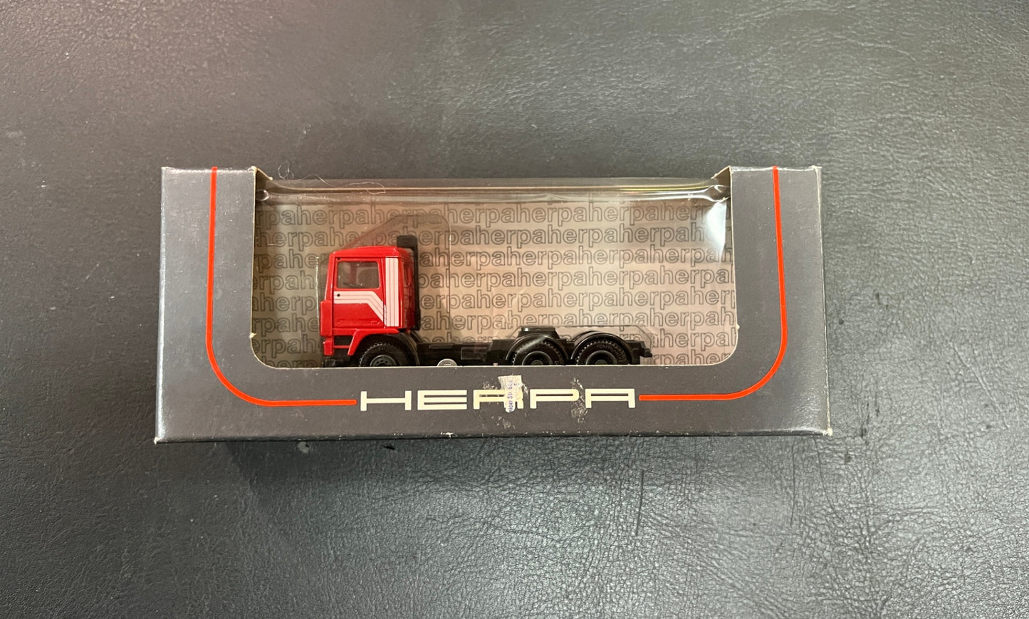 Herpa H0 1:87 MAN Zugmaschine rot 3-achsig Modell LKW 838001 OVP