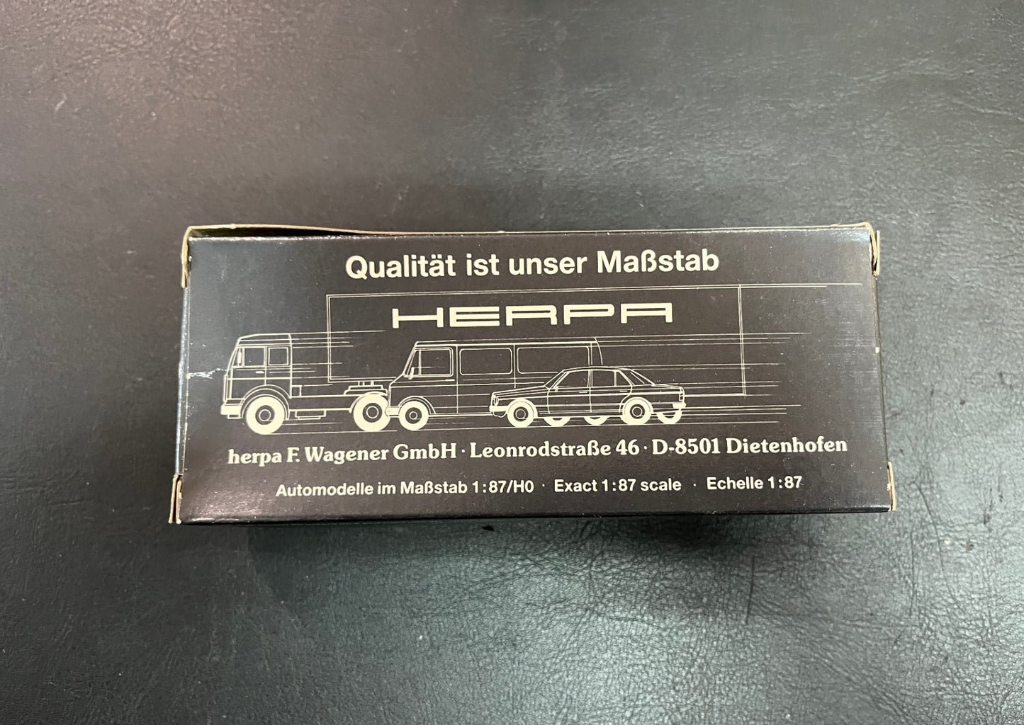 Herpa H0 1:87 MAN Zugmaschine beige rot OVP 