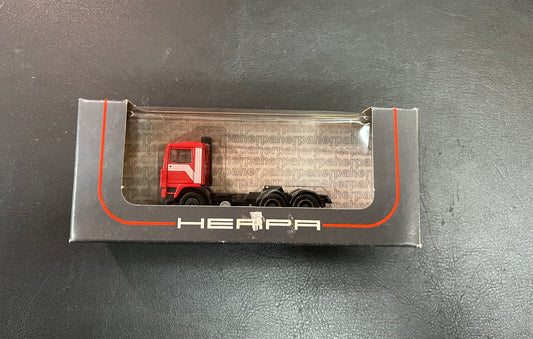 Herpa Volvo F12 Solozugmaschine 858 001 1:87 OVP