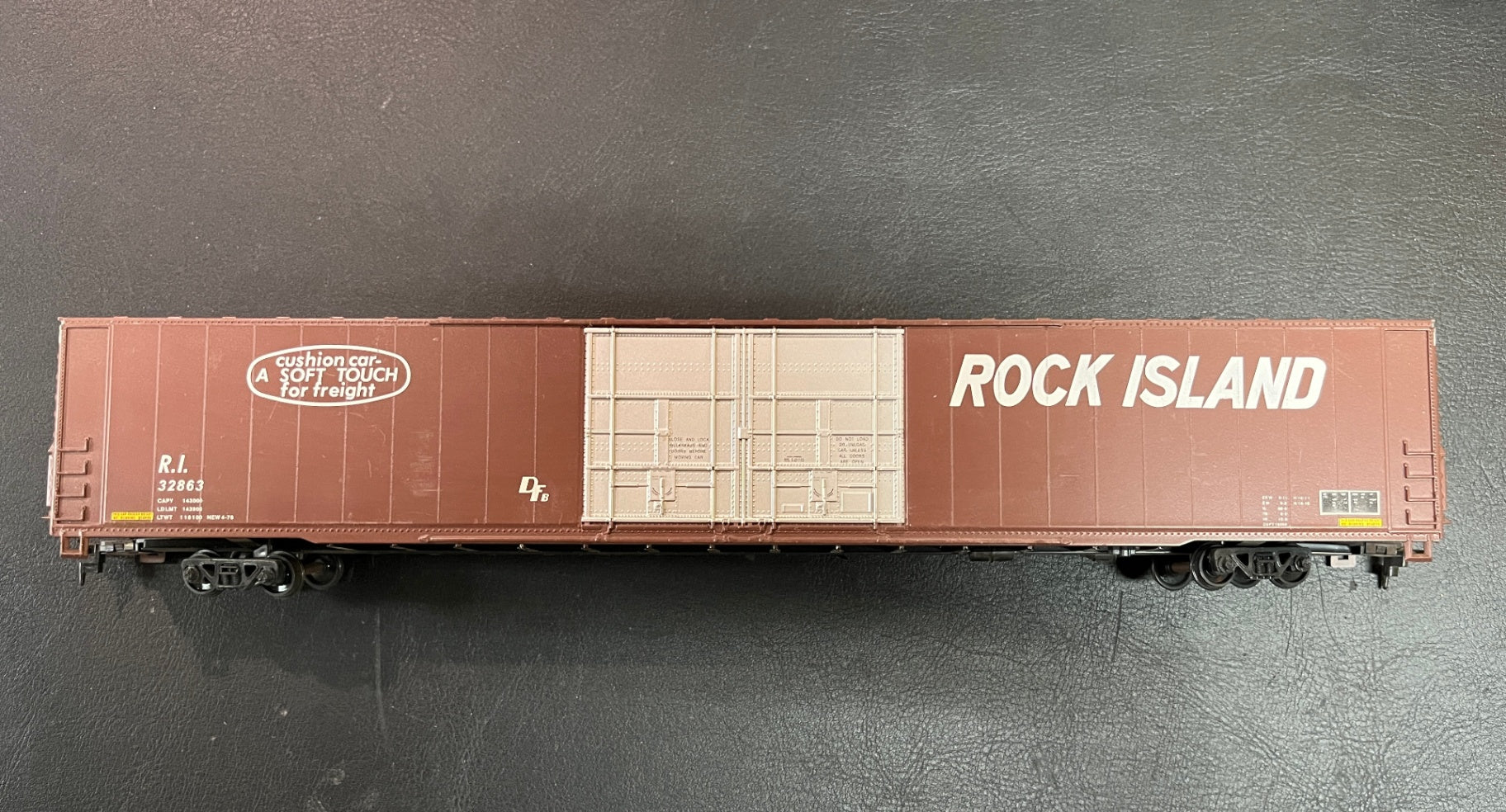 H0 US Güterwagen Rock Island RI 32863 langer Boxcar