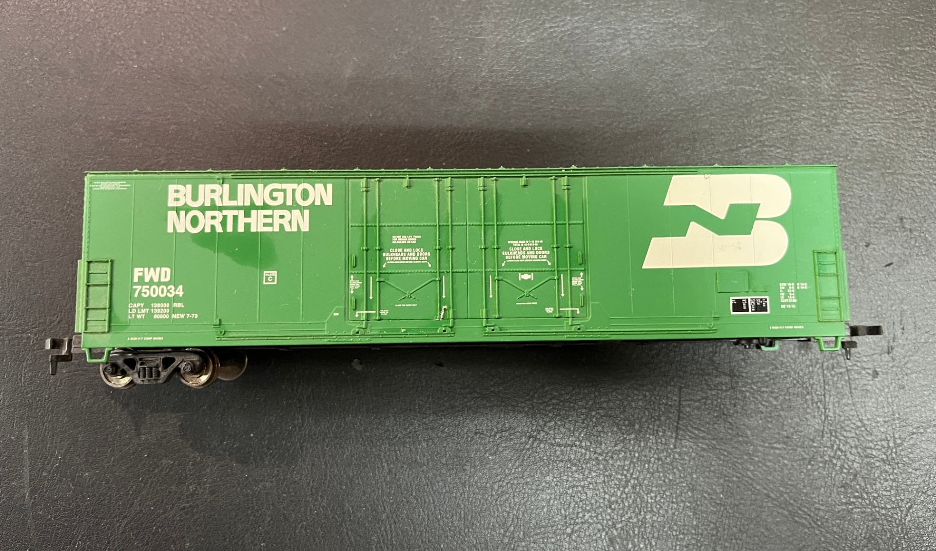 H0 US Güterwagen Burlington Northern FWD 750034 Atlas ohne Radsätze