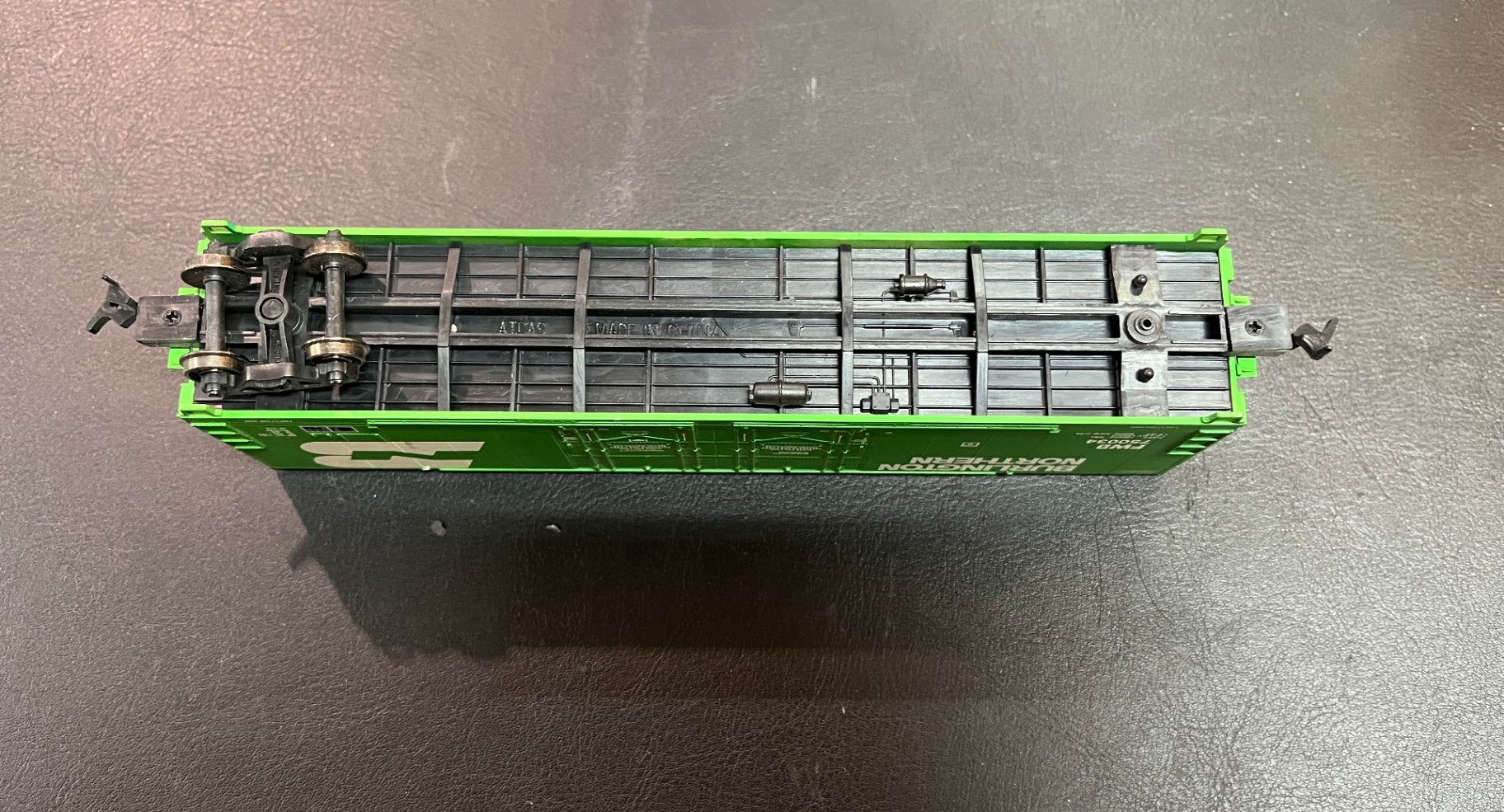 H0 US Güterwagen Burlington Northern FWD 750034 Atlas ohne Radsätze