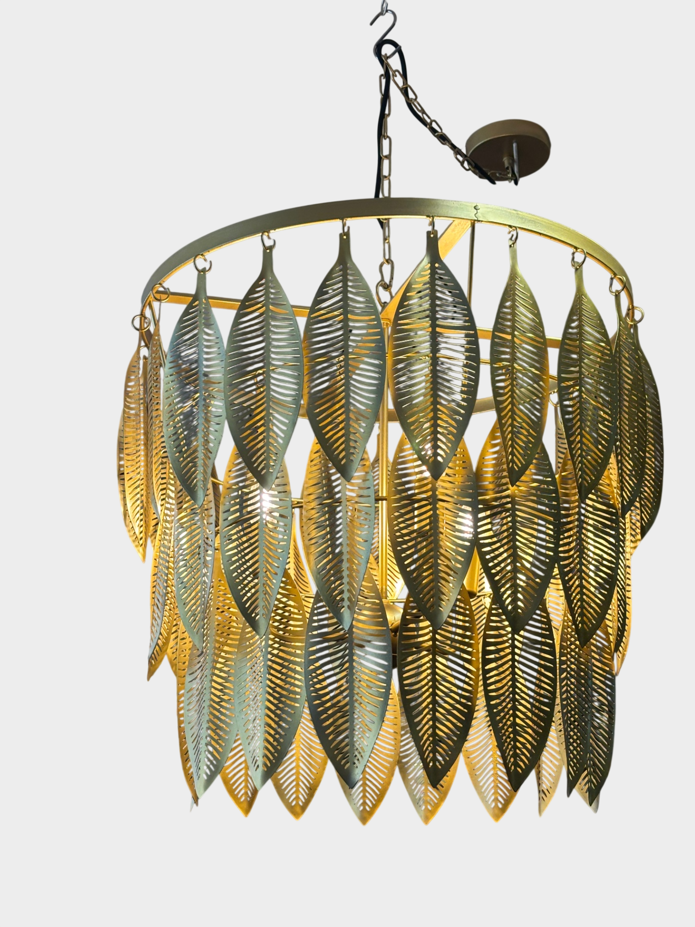 Große Designer Hängeleuchte Blattdesign Gold Metall Ø 50 cm