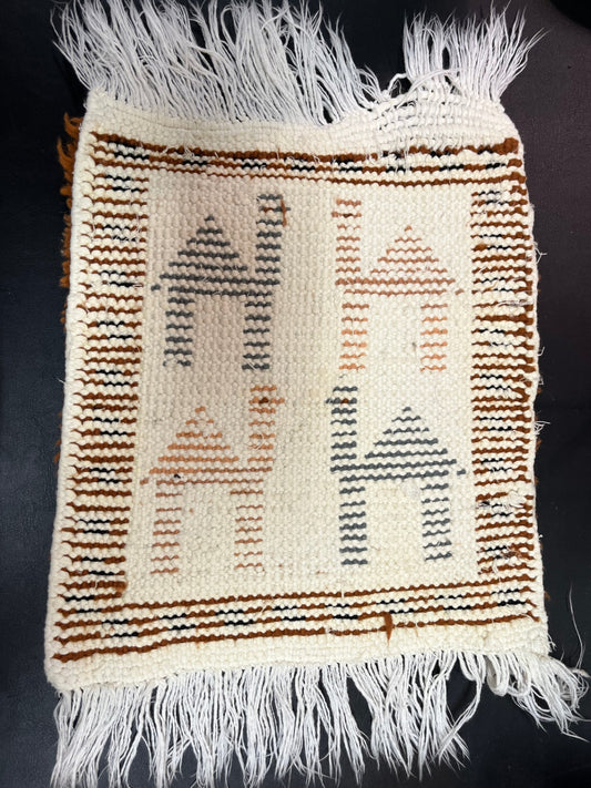 Kleiner Wandteppich Teppichbild Kamel Motiv Handarbeit 34 x 30 cm