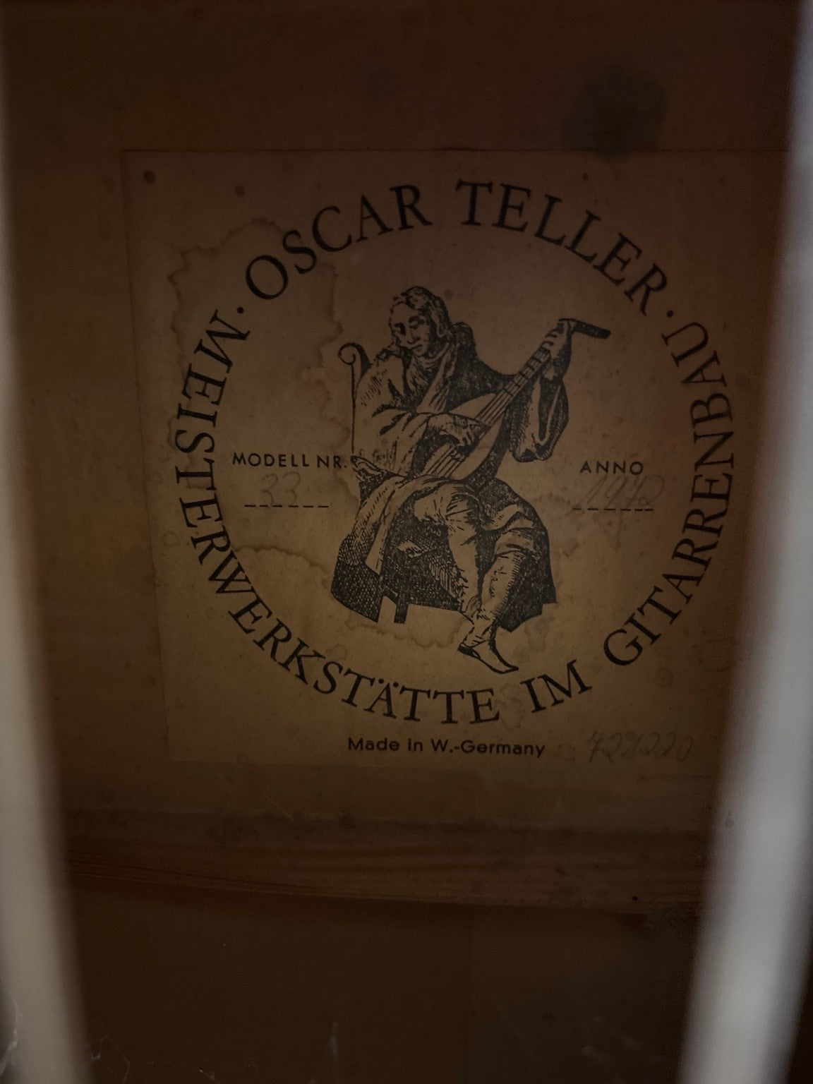 OSCAR TELLER KONZERTGITARRE /Saiten gerissen /starke Gebrauchsspuren 