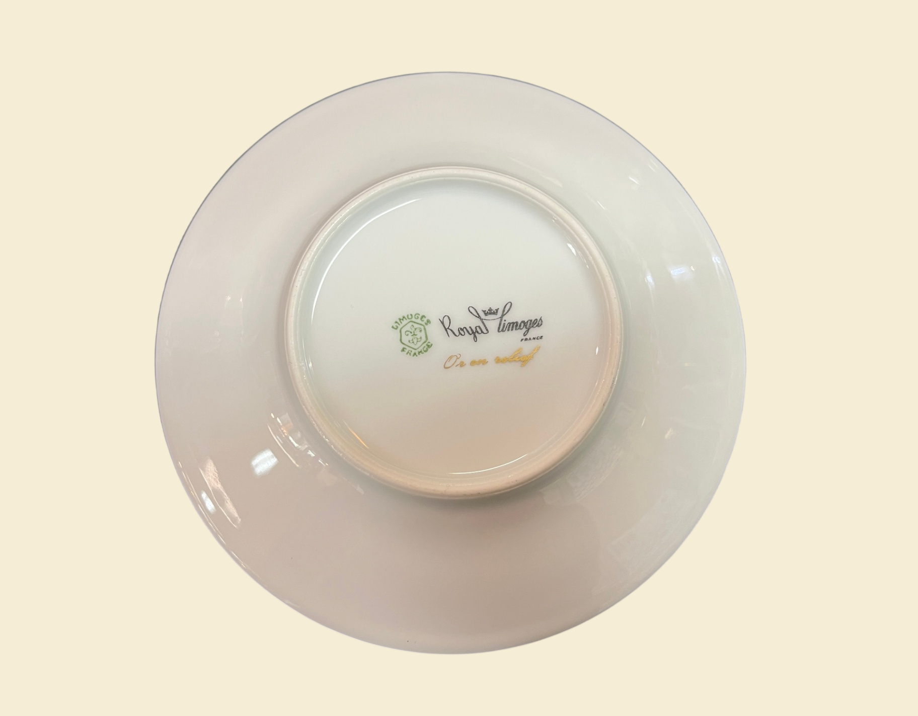 Royal Limoges Kaffeeservice Or en Relief Golddekor Blumen 21 Teile 1 Tasse geklebt