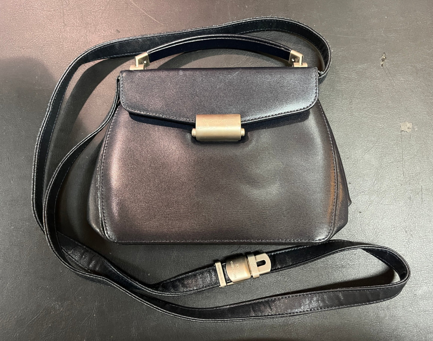 Mandarina Duck Umhängetasche Dunkelblau Leder Schultertasche mit Beutel