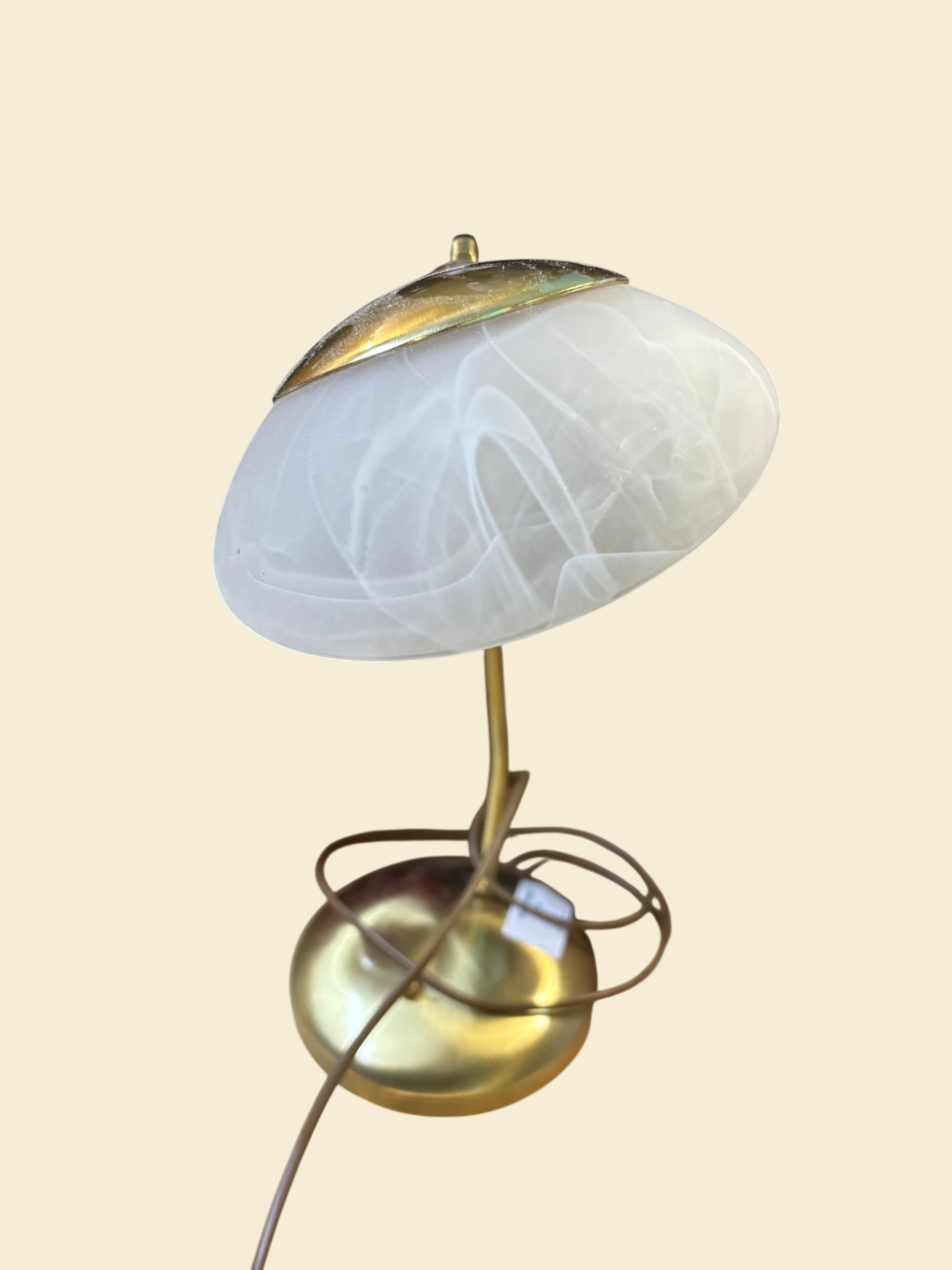 TISCHLAMPE MIT GLASSCHIRM