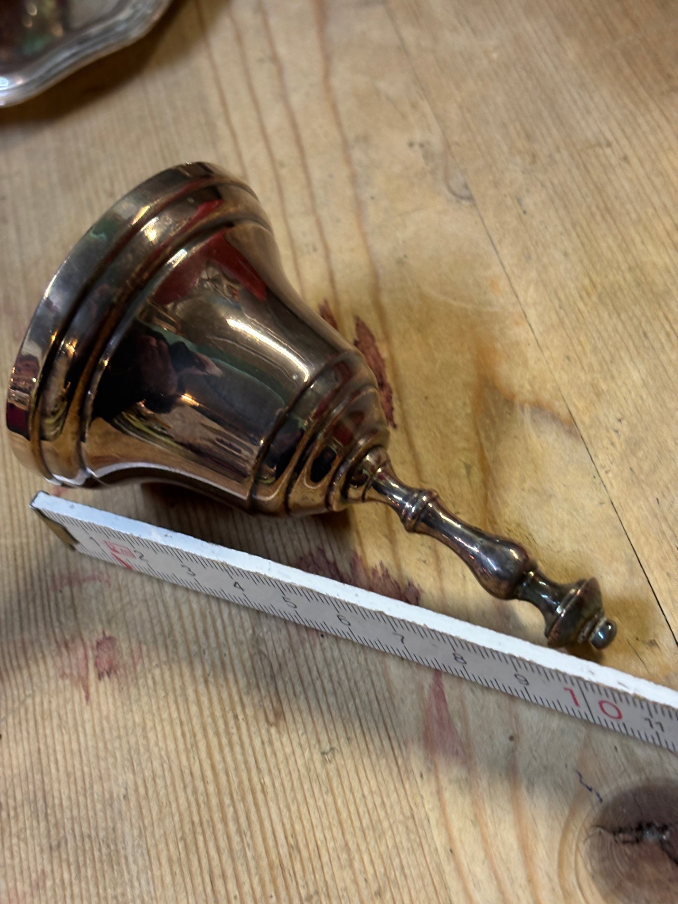 Versilbertes Tischglöckchen Glocke Höhe ca. 10 cm