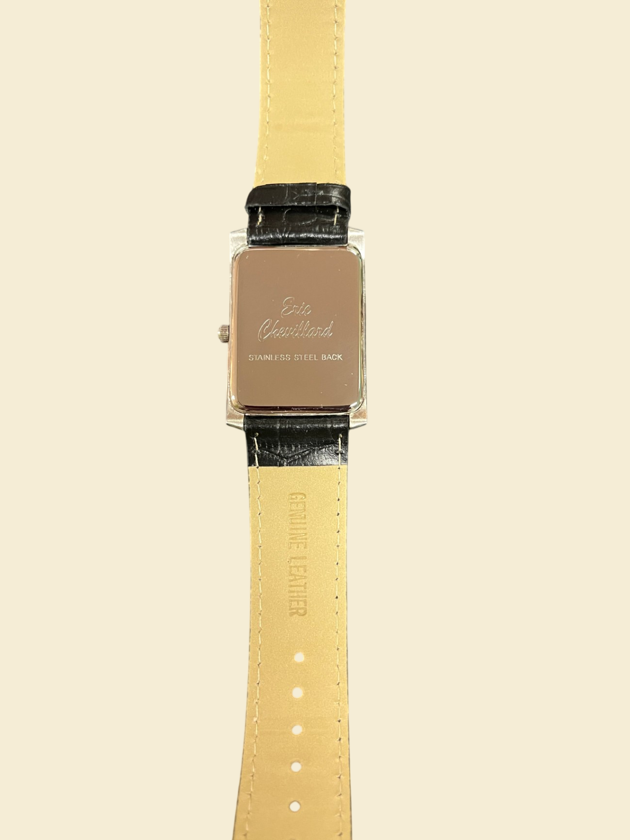 Eric Chevillard Solar Armbanduhr Rechteckig Lederarmband Schwarz