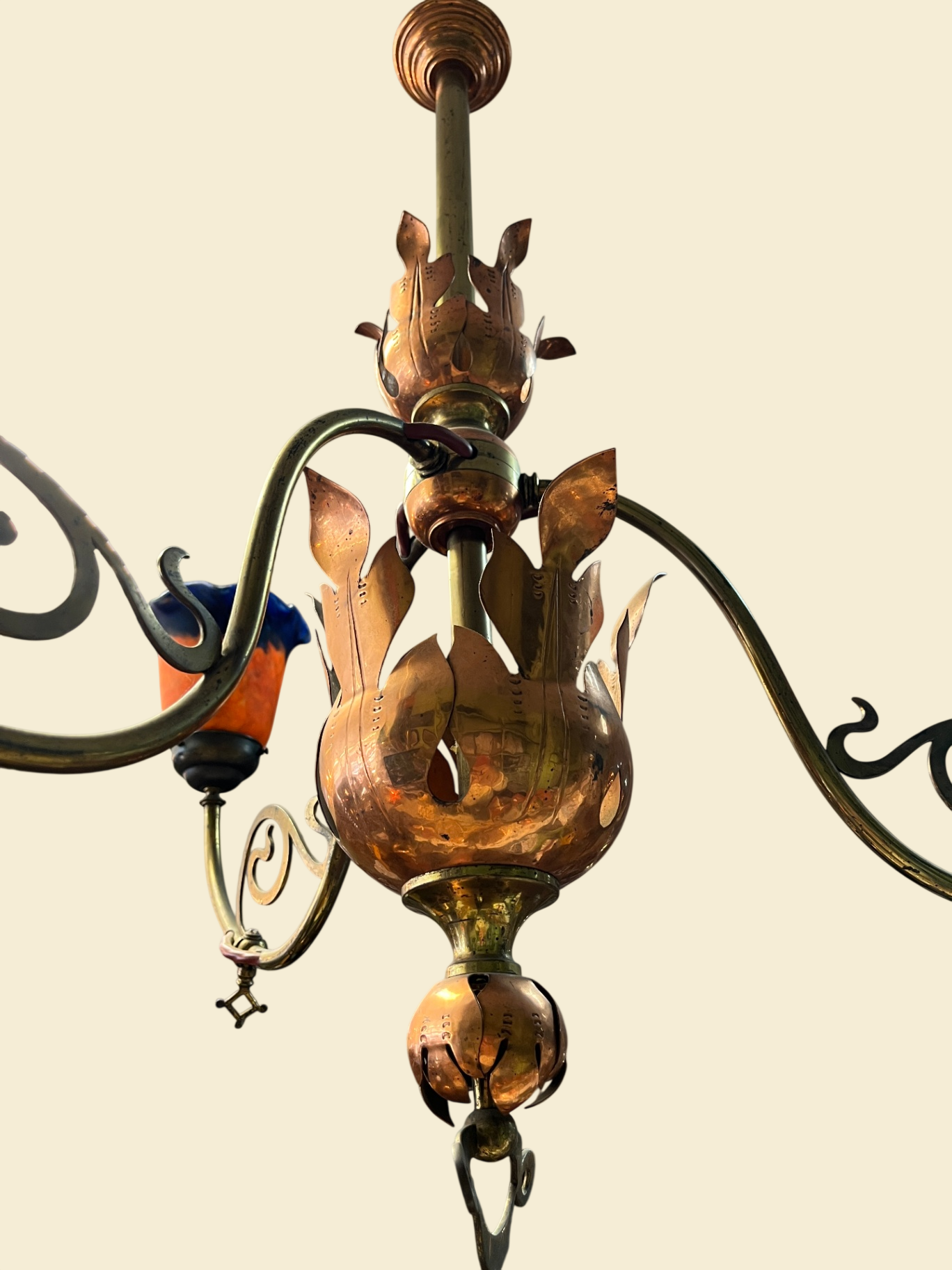 Jugendstil Deckenlampe Kupfer Messing 3-flammig Farbglas Hängeleuchte
