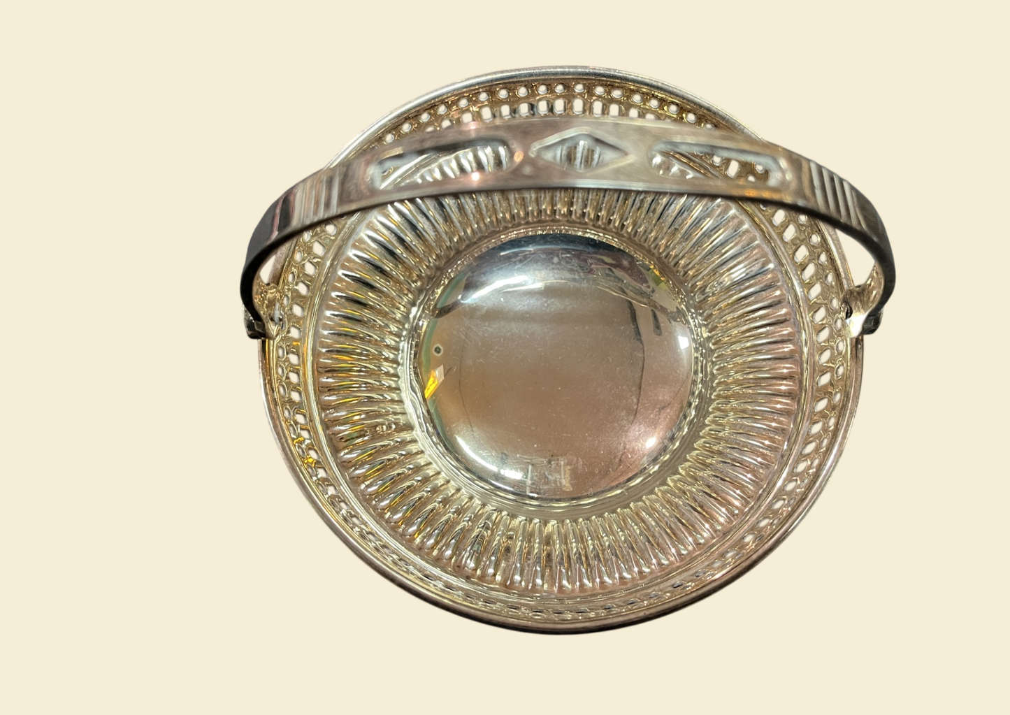 Versilberter Flaschenuntersetzer mit Tragebügel Ø 13 cm Vintage