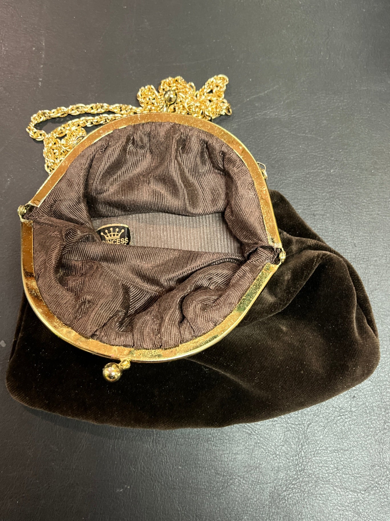 Princess Samt Abendtasche Braun Goldfarbene Kette Vintage