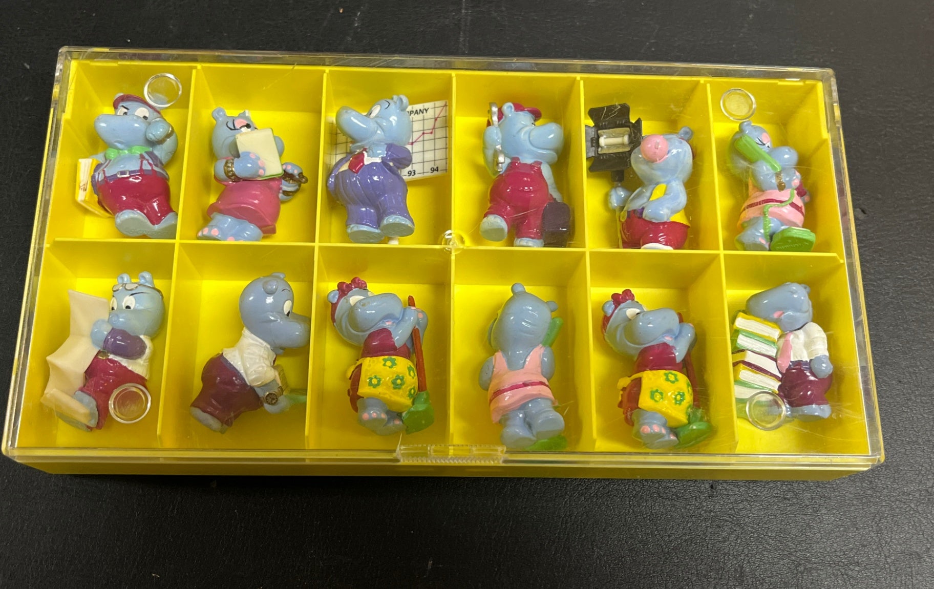 Ü-Ei Happy Hippo Company 1994 12 Figuren in Sammelbox