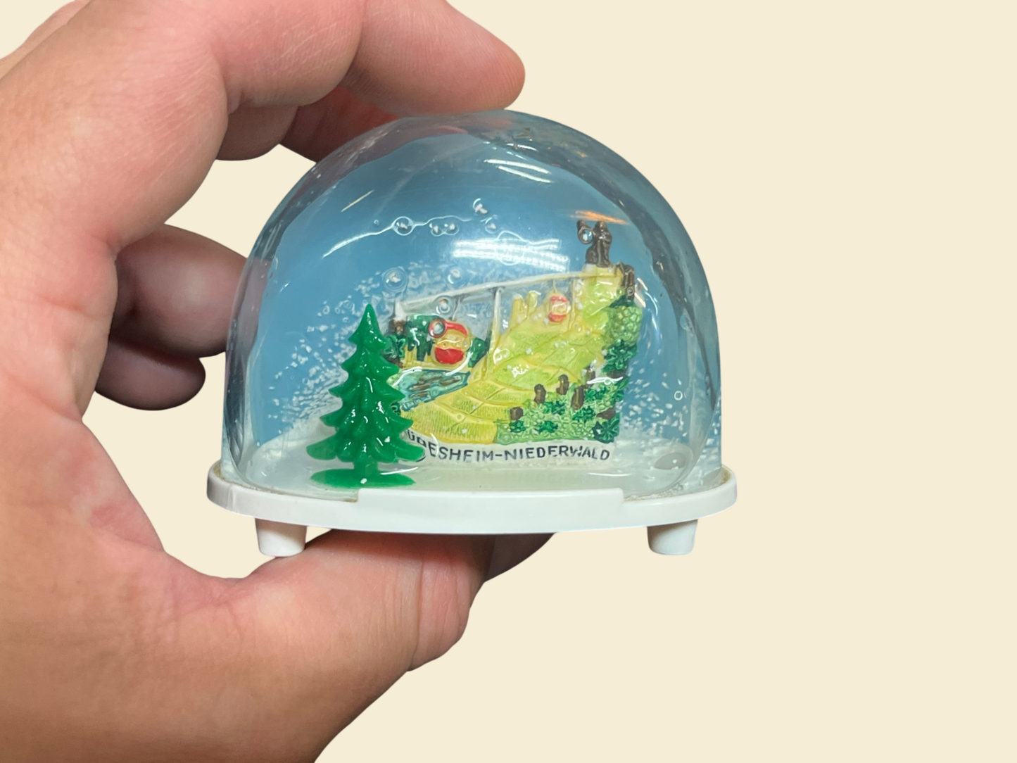 2 Schneekugeln Rüdesheim Niederwald Souvenir Kunststoff klein